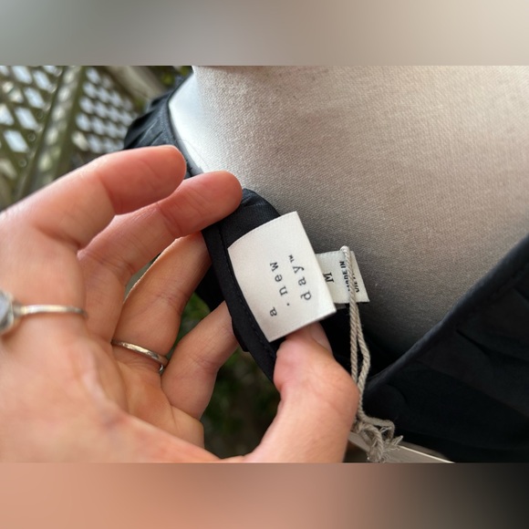 A New Day Black Top Gathered Neck, Dolman Sleeves. Size Medium NWT - Picture 6 of 11